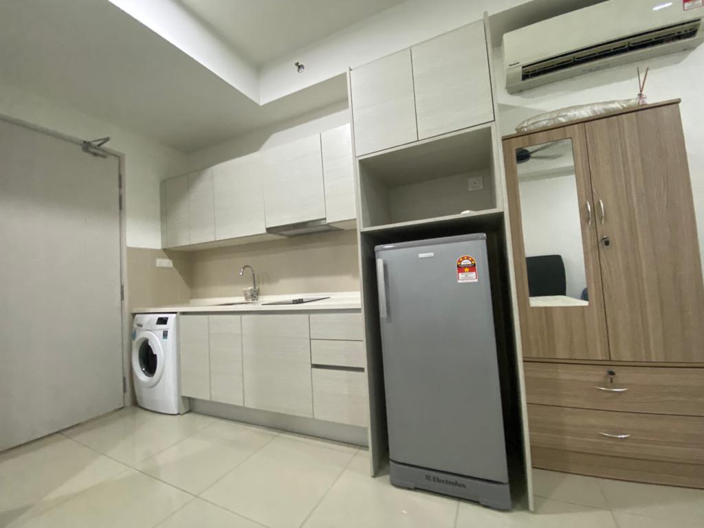I-Soho I-City Seksyen 7 Shah Alam by Allen - photo 2