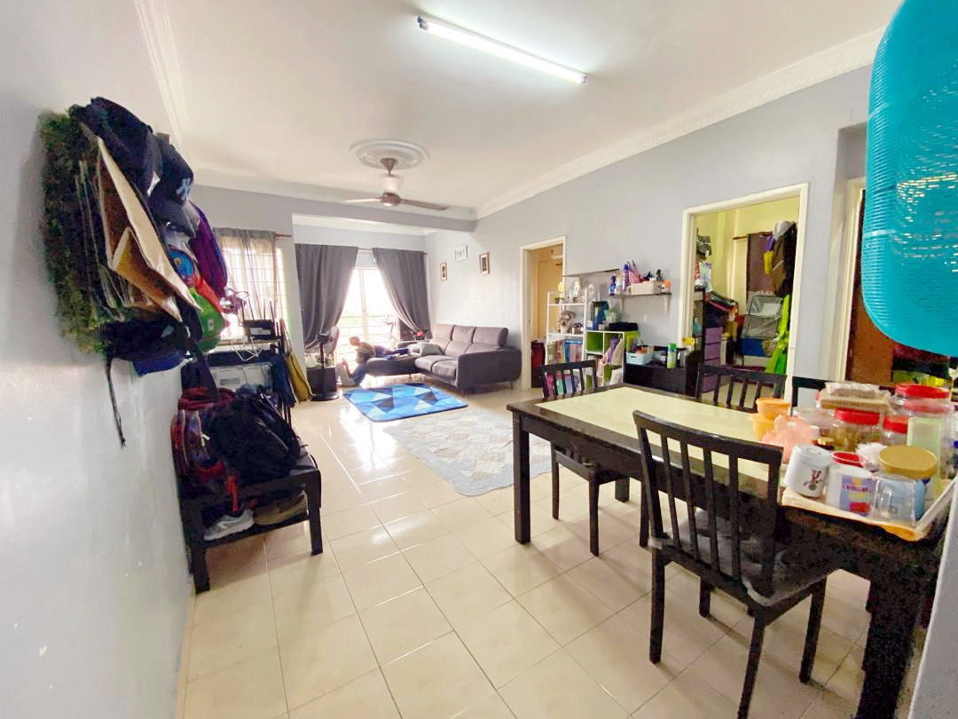 Puchong Permata Apartment, Puchong by Ariff - photo 2