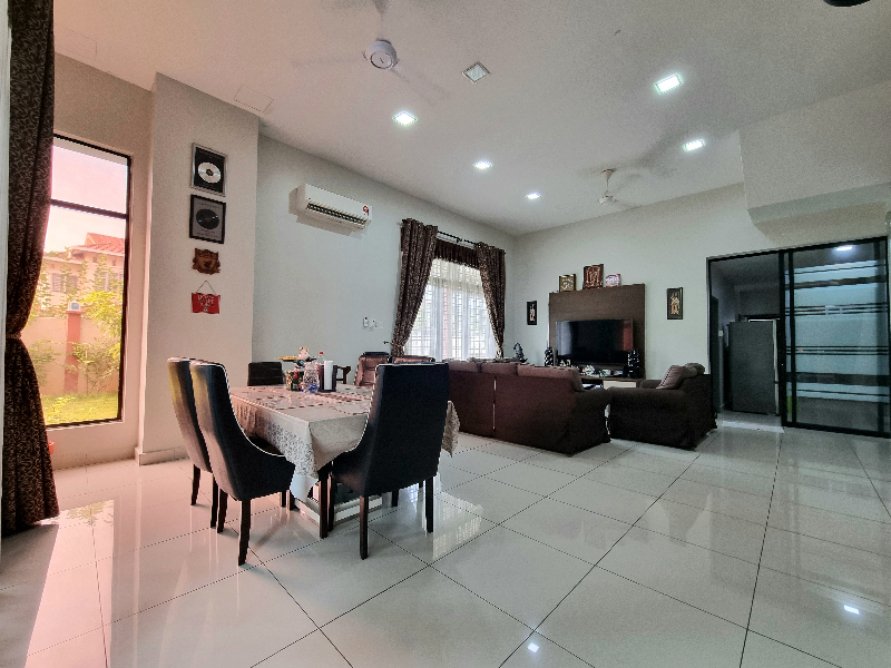 2.5 Sty Tmn Putra Impiana Puchong by Allen  - photo 2