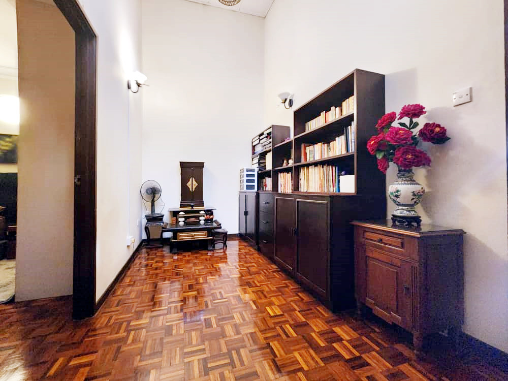 Renovated 2 sty Jalan PJS 9 Bandar Sunway - photo 12