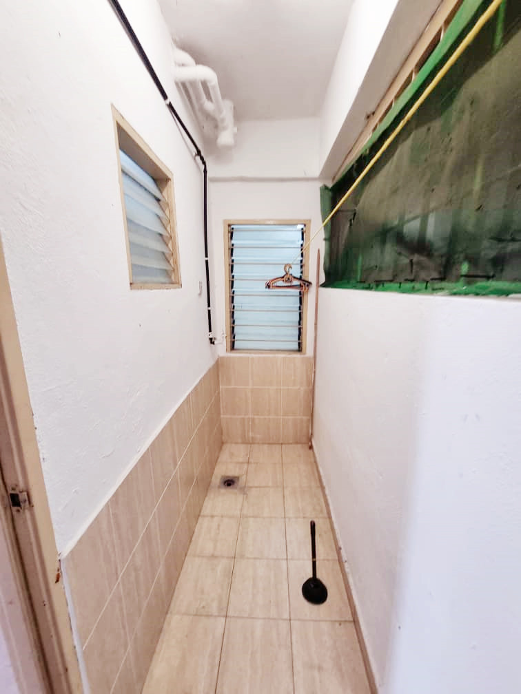 Puchong Permata Apartment, Puchong by Ariff - photo 5