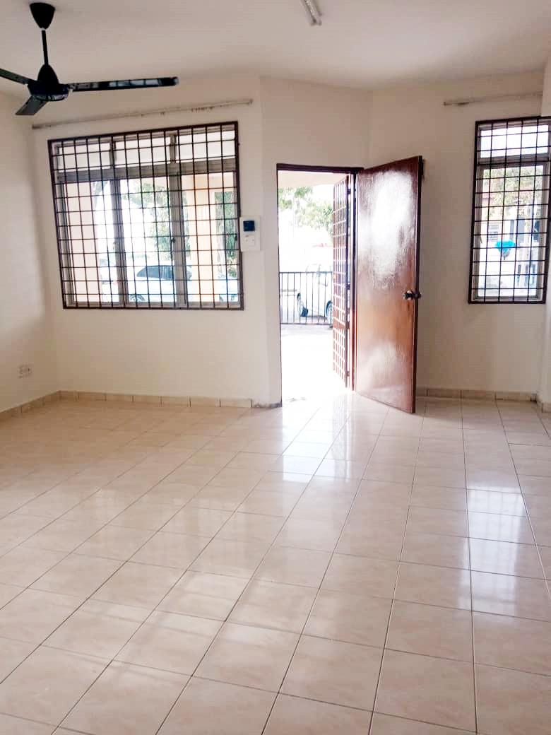 Corner 2sty Bandar Saujana Putra by Zu En - photo 6