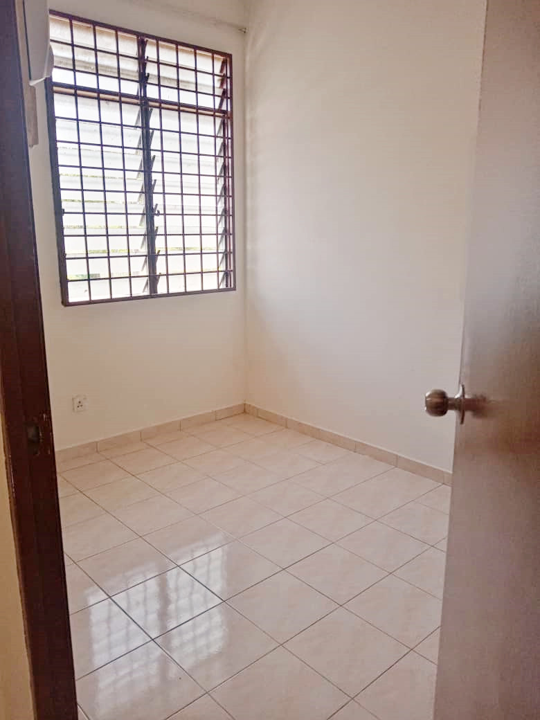 Corner 2sty Bandar Saujana Putra by Zu En - photo 11