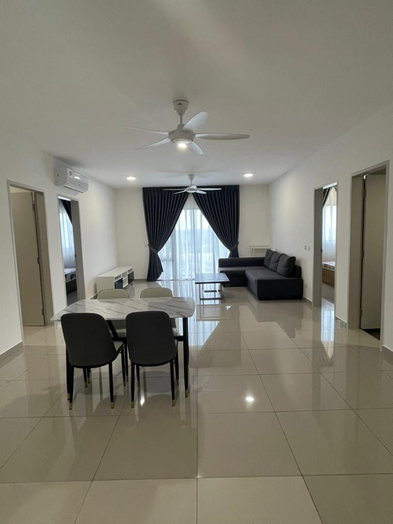 Huni Residence by Michael - photo 2