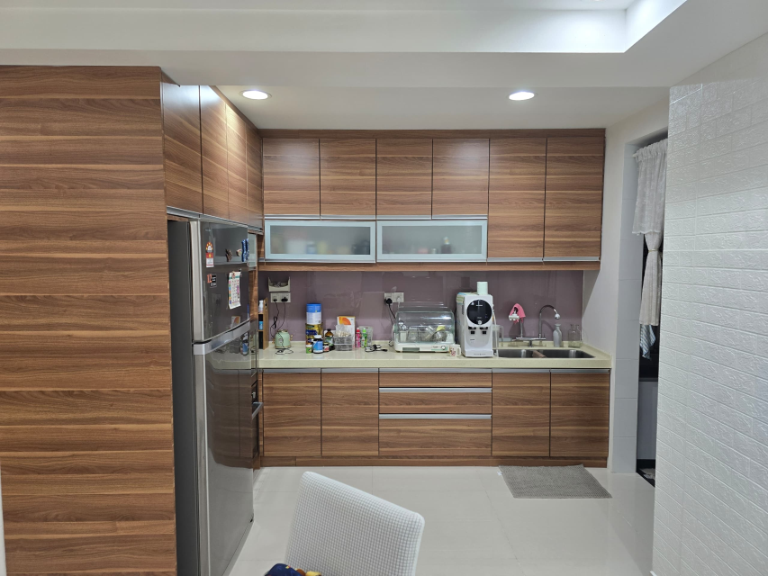 2 sty Bukit Rimau Kota Kemuning WTS by JR - photo 2