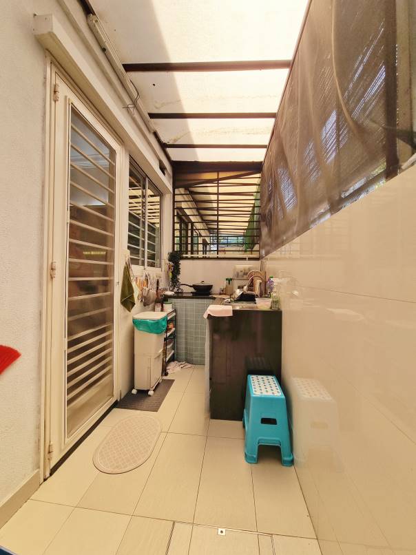 2 Story Ken Rimba Legian Renovated by Allen - photo 5
