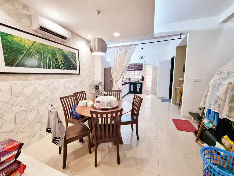2 Story Ken Rimba Legian Renovated by Allen - photo 6