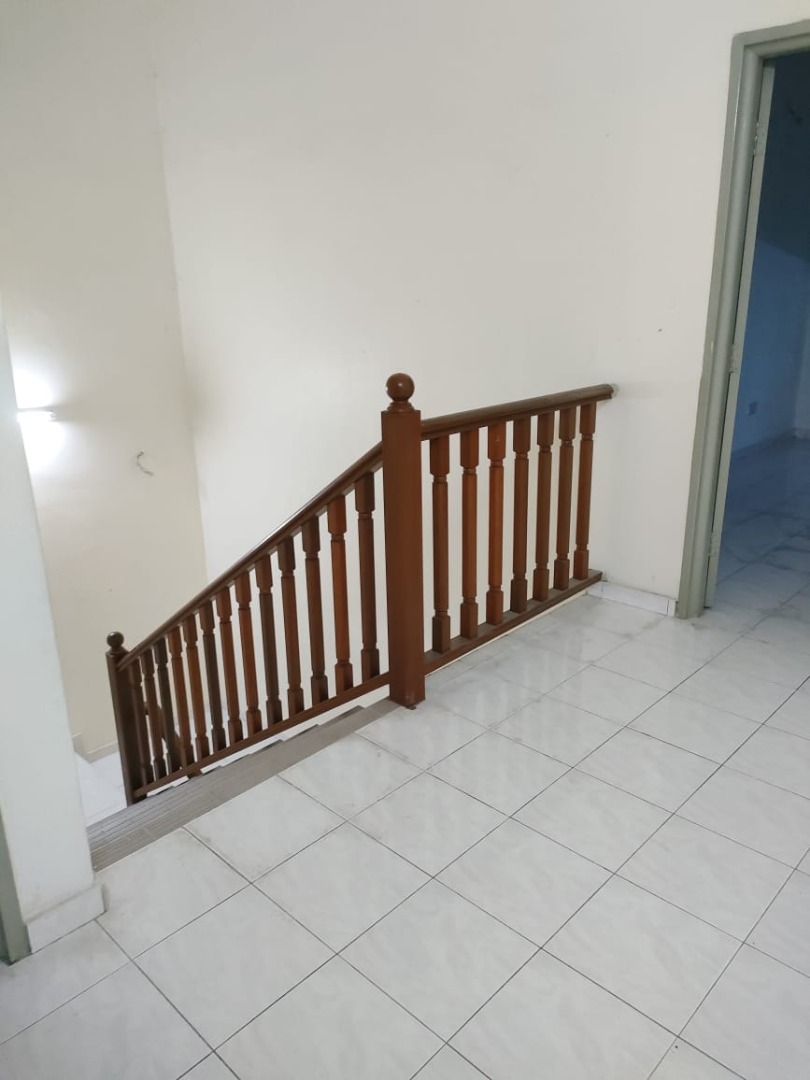 Jln Kristal, Sek 7 Shah Alam 2 sty terrace by JR - photo 7