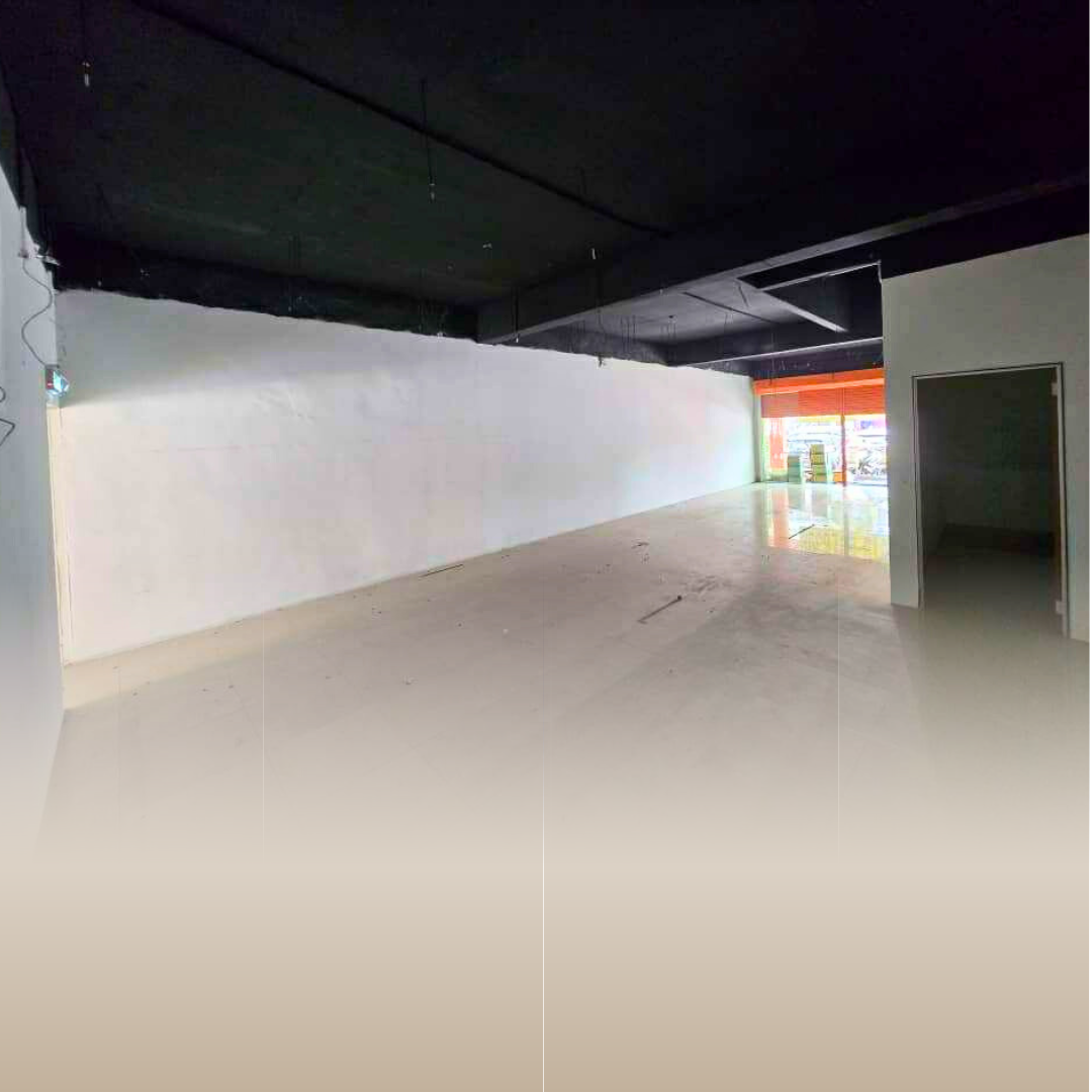 Ground Floor Shop Seksyen 13 by Emily - photo 5