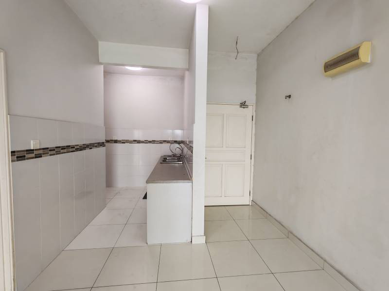 Kristal View Condo Seksyen 7 Shah Alam - photo 3