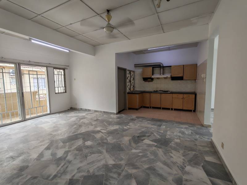 Townhouse Sri Mahligai Seksyen 9 Shah Alam - photo 4
