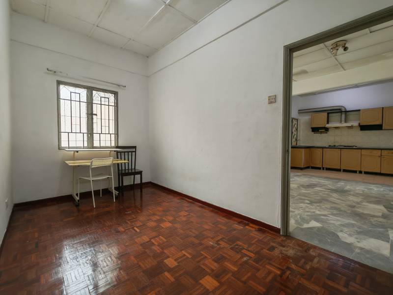 Townhouse Sri Mahligai Seksyen 9 Shah Alam - photo 6