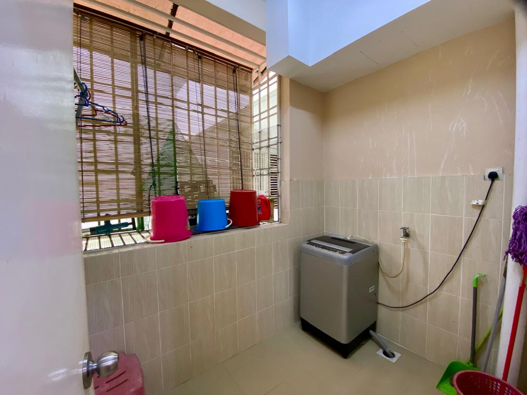 Kristal Heights Seksyen 7 Shah Alam by Ariff - photo 4