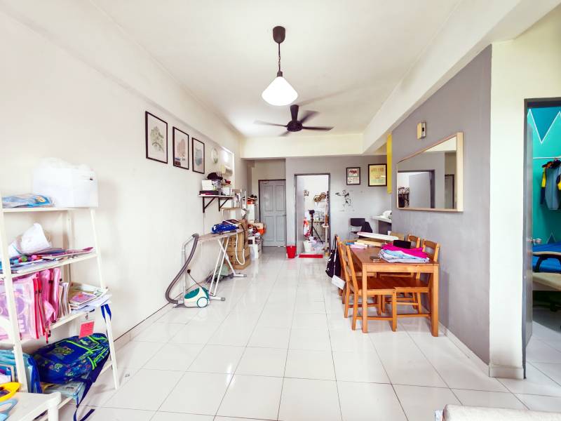 Pangsapuri Damai Seksyen 25 Shah Alam - photo 4