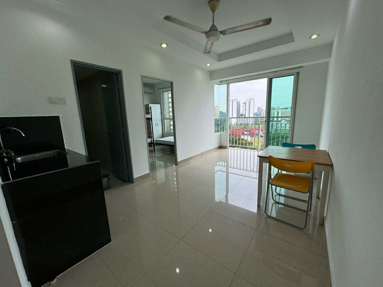 Menara U2  Sek 13 Shah Alam by Emily - photo 2