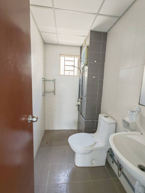 Alam Idaman Service Apartment Seksyen 22 Shah Alam - photo 11