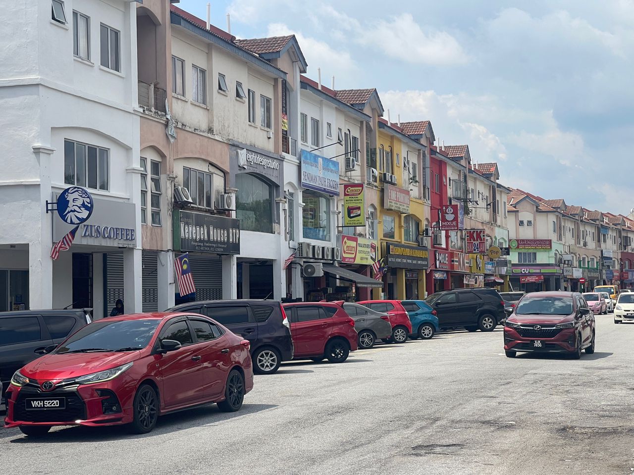 3 Story Shop Bandar Tasik Puteri Rawang - photo 2