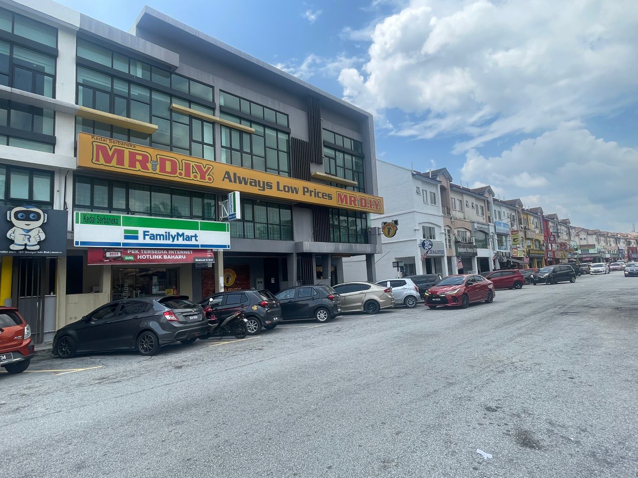 3 Story Shop Bandar Tasik Puteri Rawang - photo 4