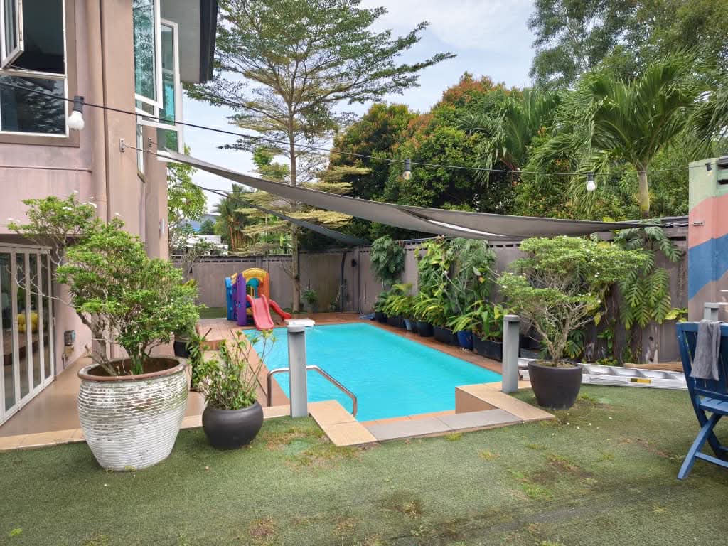 2601 Bungalow Sek 9 Shah Alam by Emily