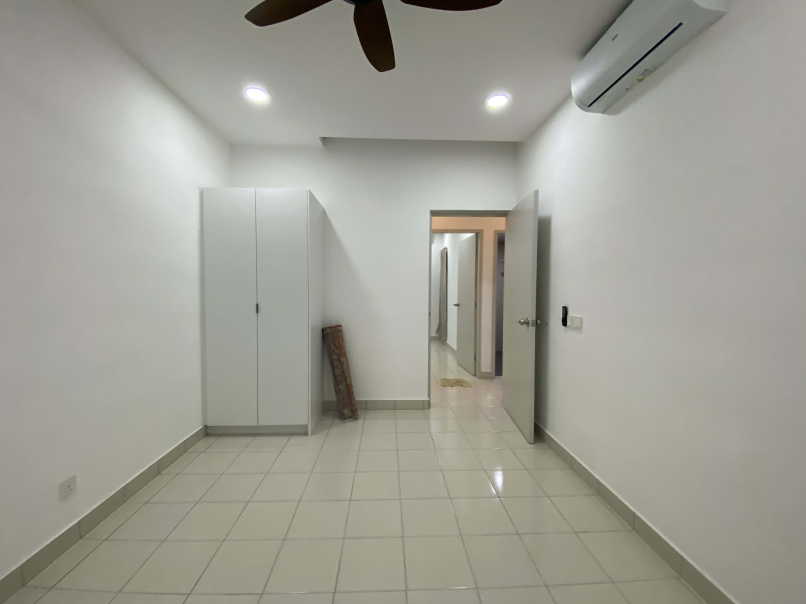 2602 Idaman Bukit Jelutong by Emily - photo 4