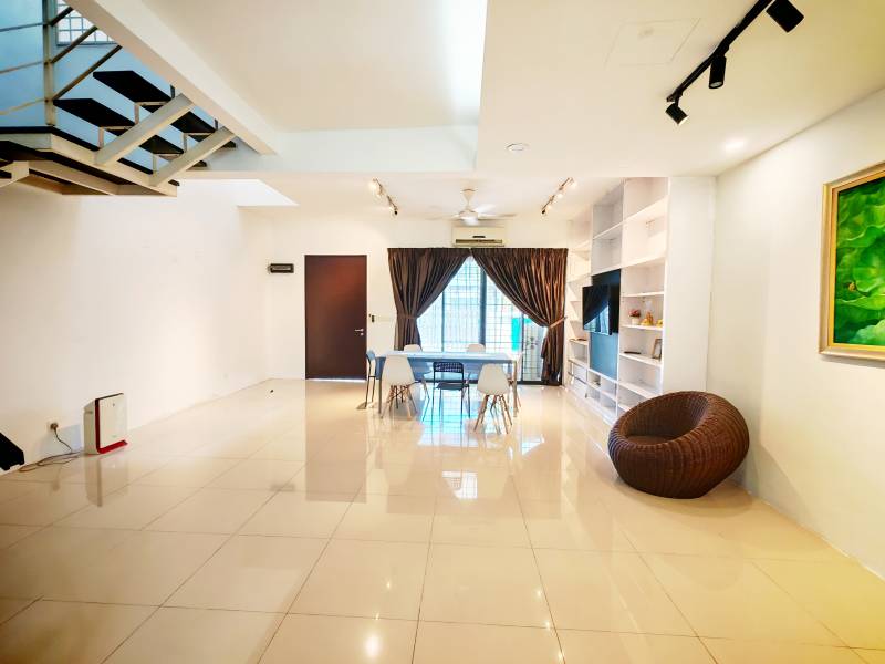 Renovated 2 Sty Ken Rimba Legian by Allen