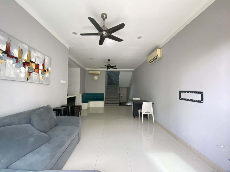 2603 Townhouse Aqua Villa Sek 7 by Emily