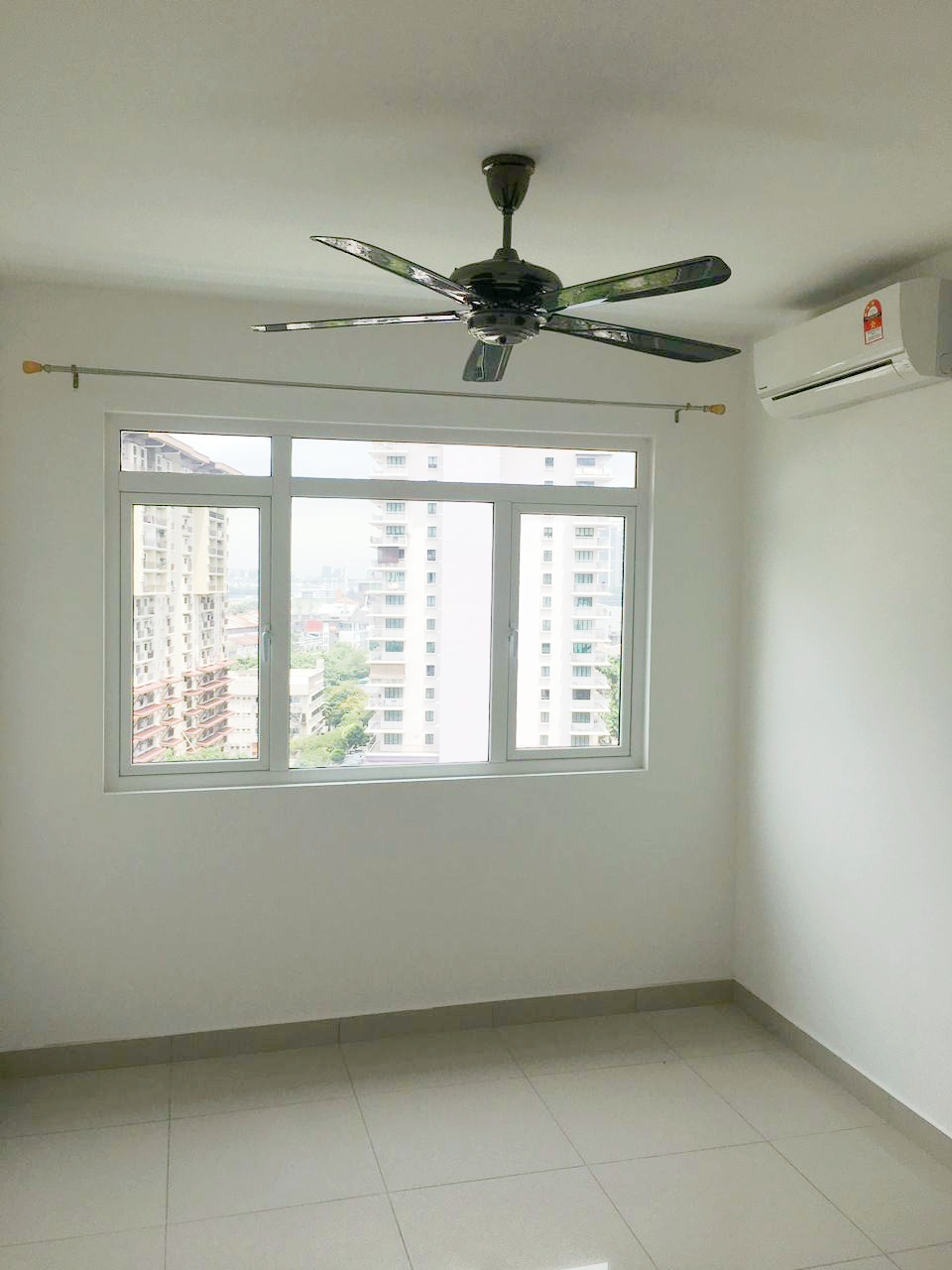 V Residensi 2 Seksyen 22 Shah Alam 3R3B - photo 6