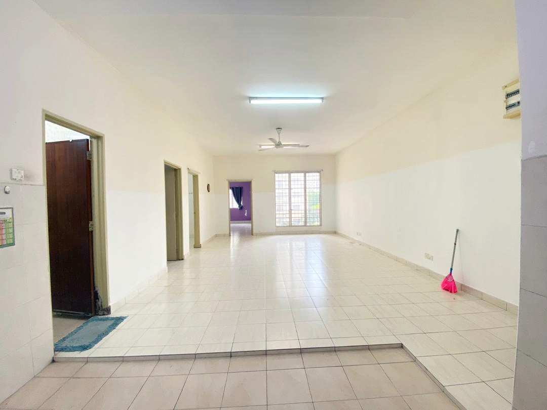 Kristal Kondominium Seksyen 7 Shah Alam - photo 2
