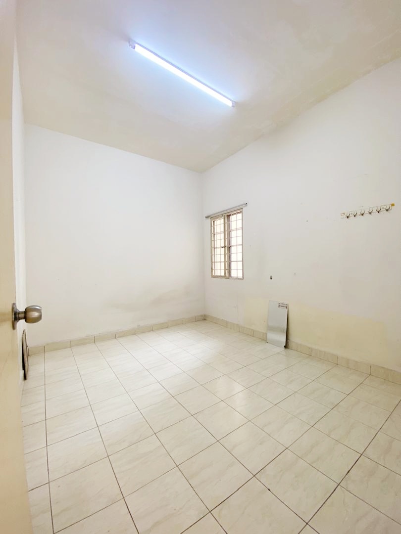 Kristal Kondominium Seksyen 7 Shah Alam - photo 5