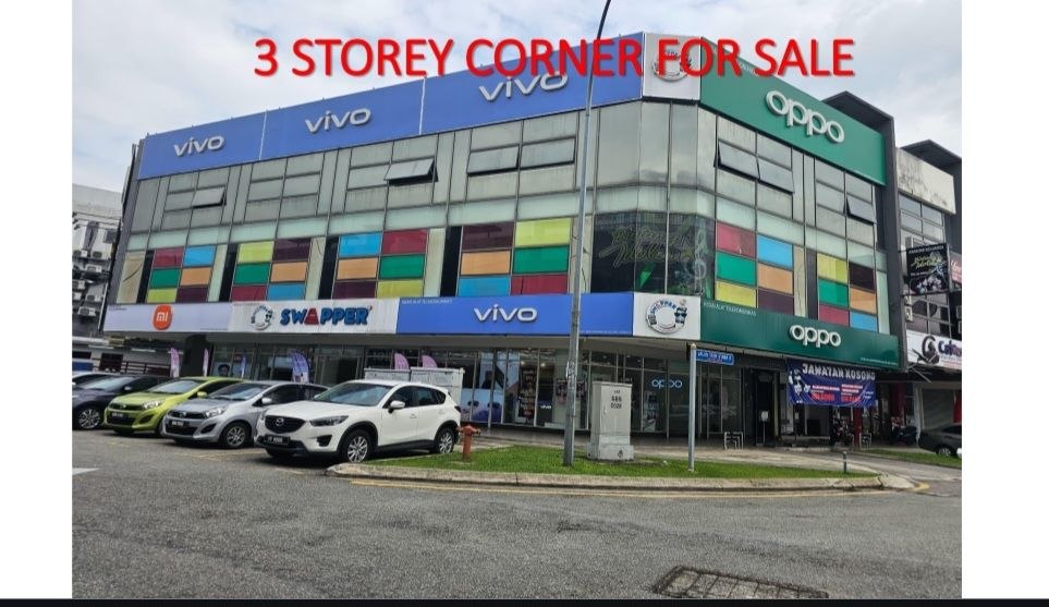 2603 4138 Corner Shop The TrilliumSg Besi by Emily