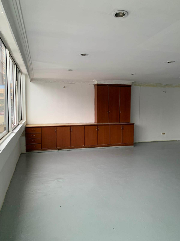 2604 Shop Office Sek 9 by Emily - photo 3