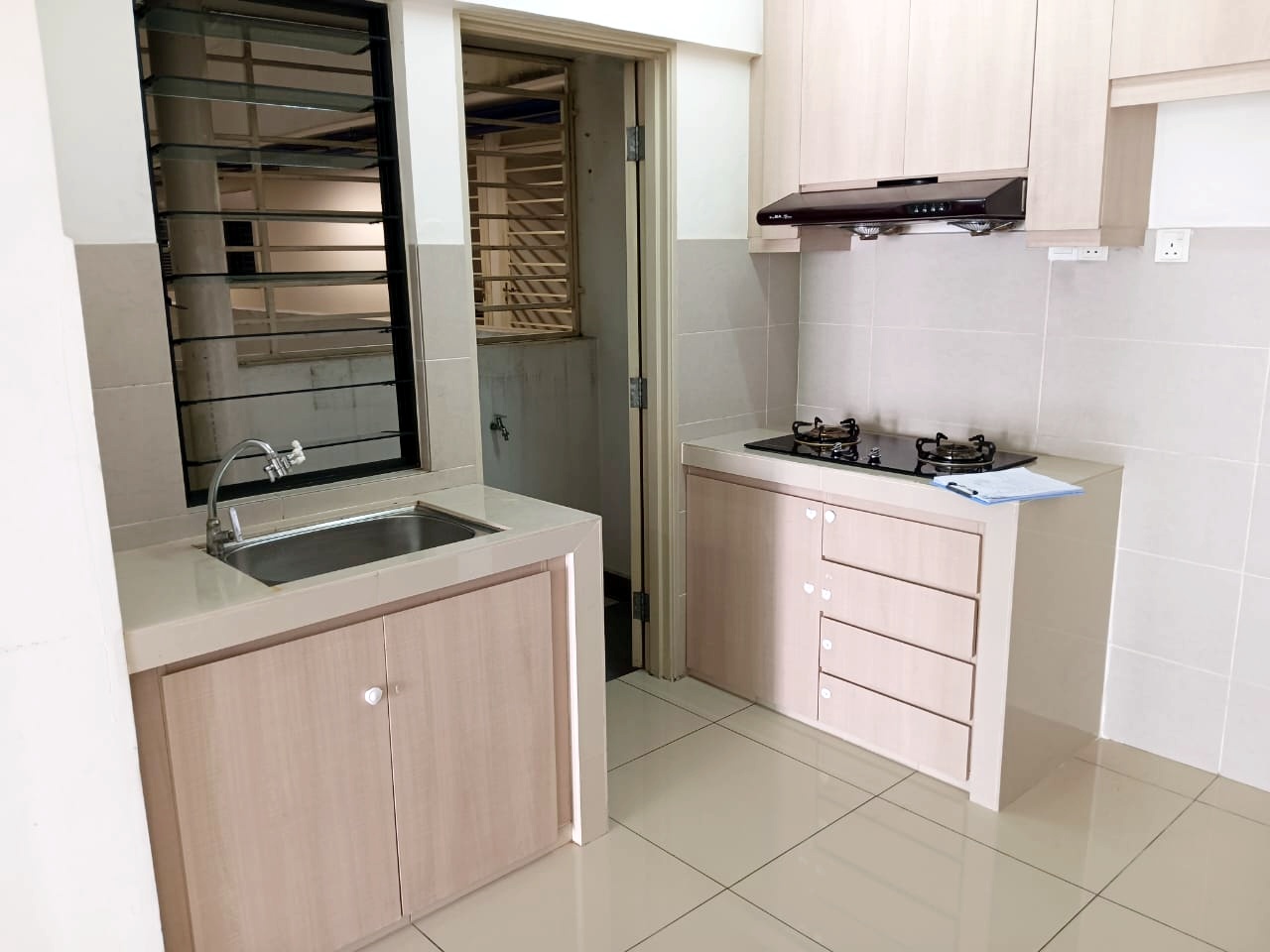 Alam Sanjung Seksyen 22 Shah Alam by Allen