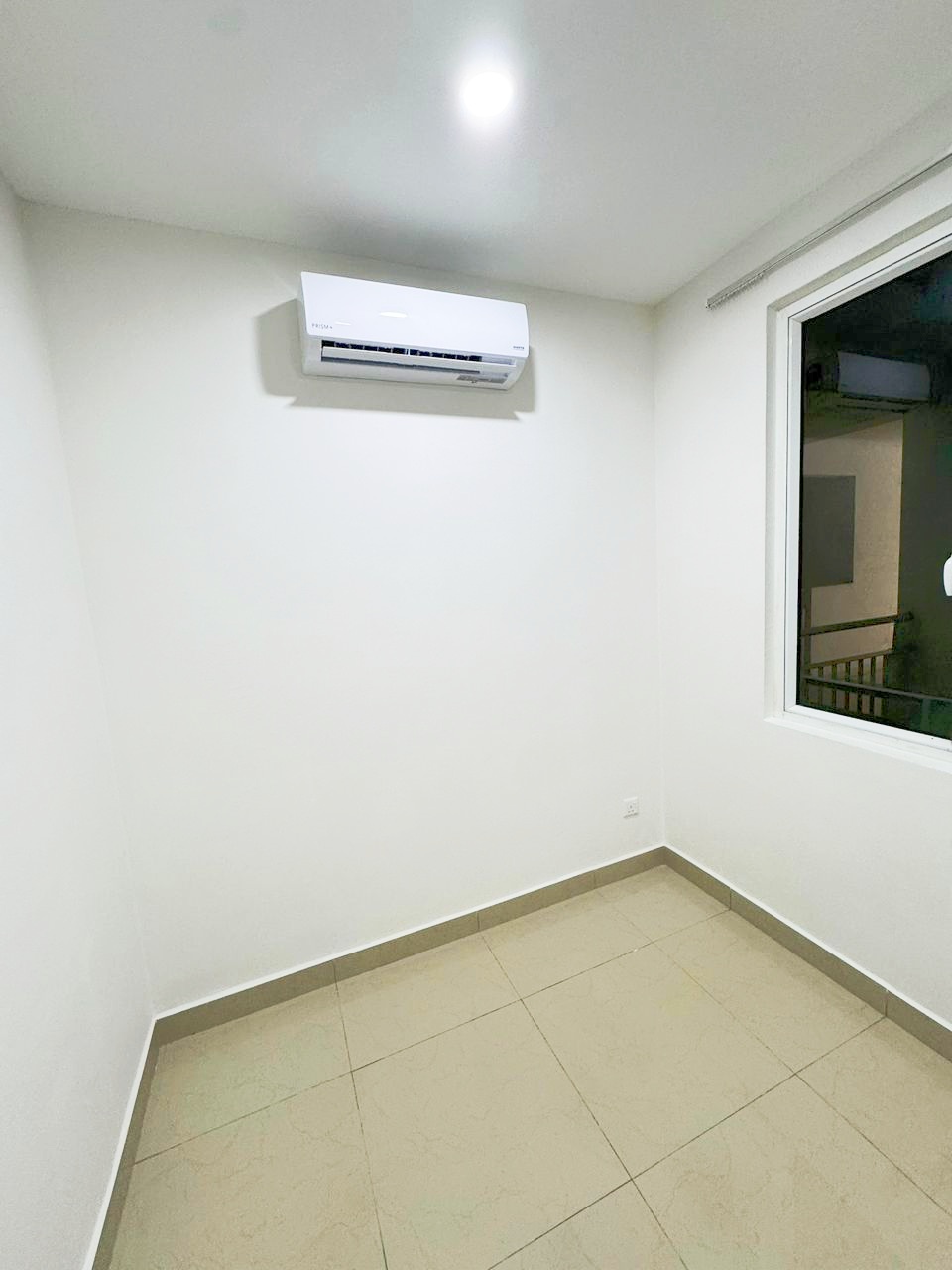 Fully Furnished Menara U2 Seksyen 13 Shah Alam - photo 5