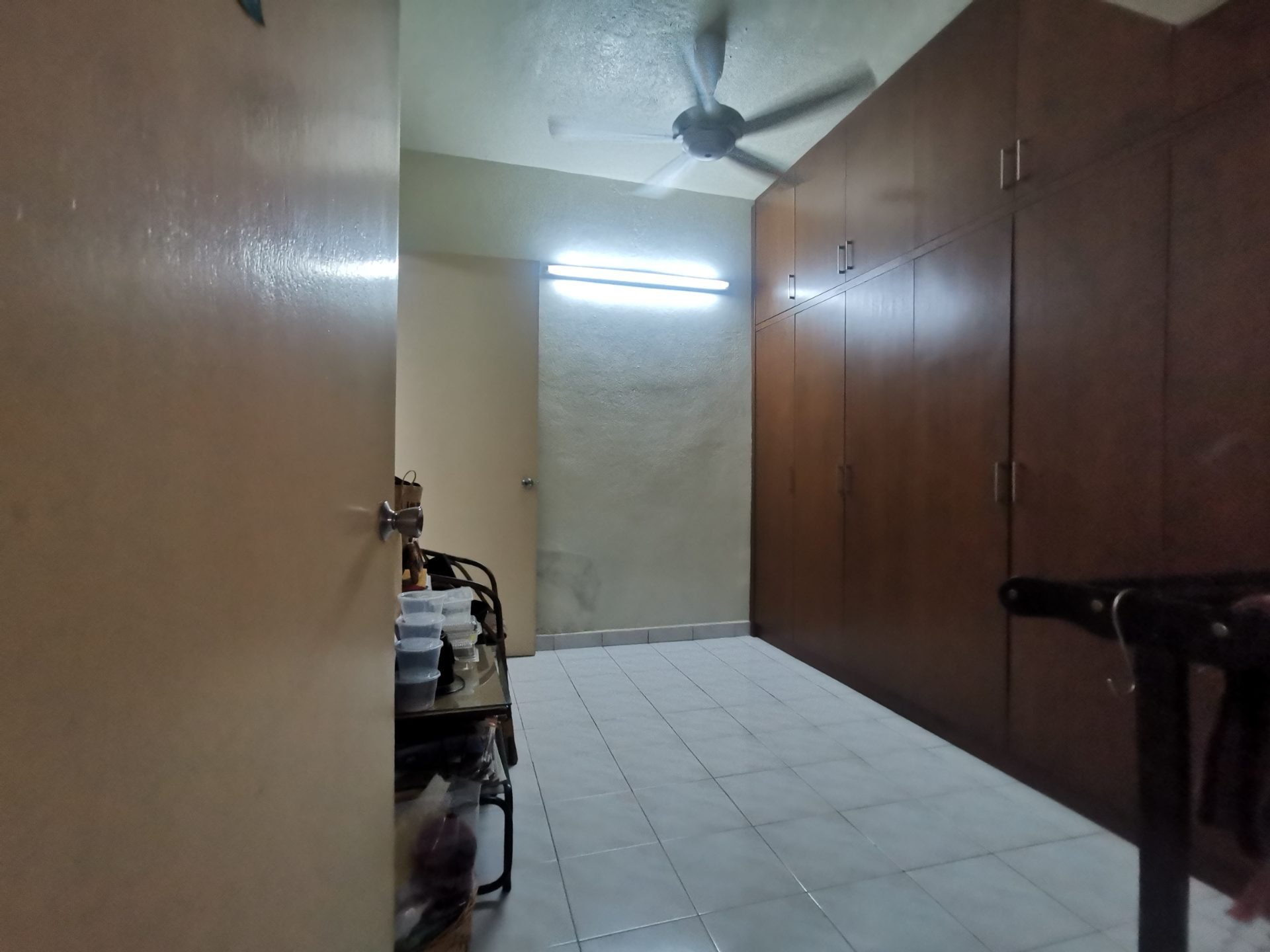 Island Glades Greenlane Double Storey Terrace House For Sale - photo 8