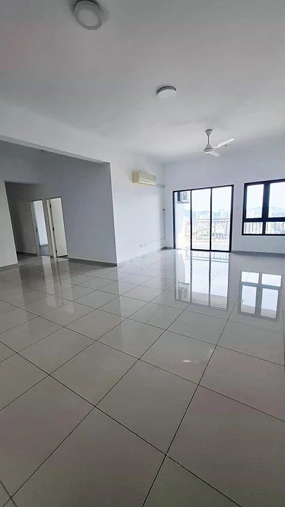 Grace Residence Jelutong for Sale Seaview unit