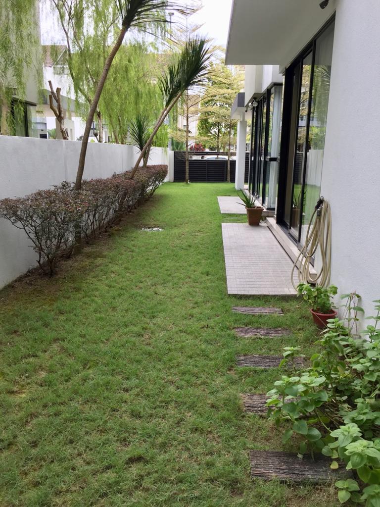 Twin Palms Sungai Long - photo 4