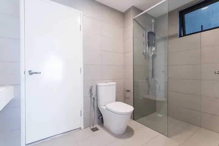SEVENTEEN RESIDENCES STUDIO - photo 2