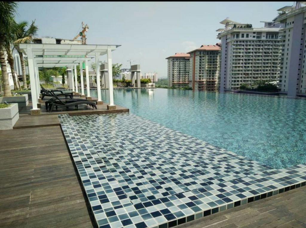 Alam Sanjung Condo - photo 1