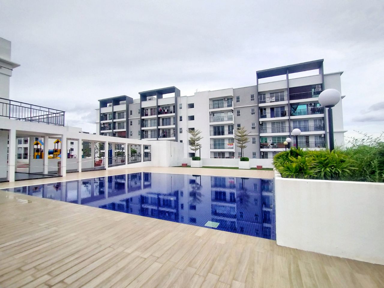 Puncak Hijauan - photo 2