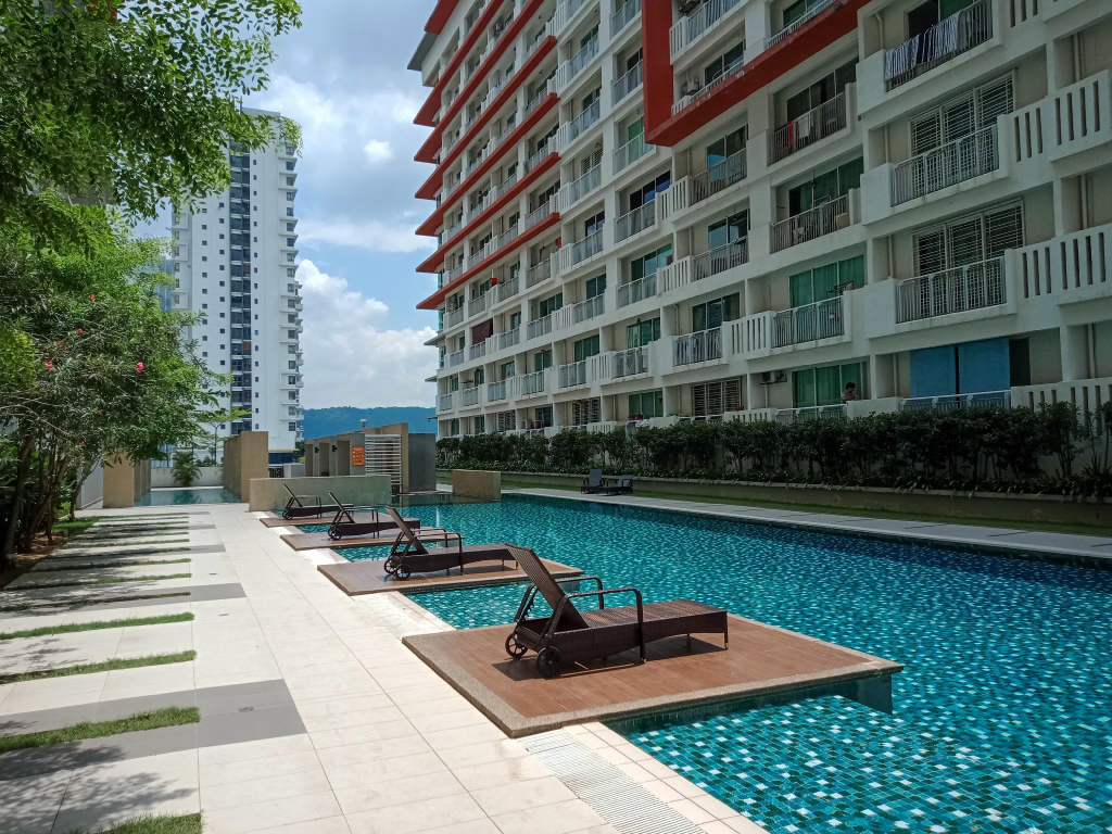 Ritze Perdana 1 - photo 1