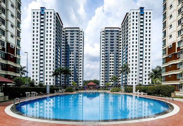 Unipark Condominium, Taman Unipark Suria, Kajang - photo 2