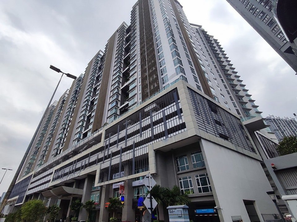 Central Residence at Suria Sungai Besi, KL - photo 4