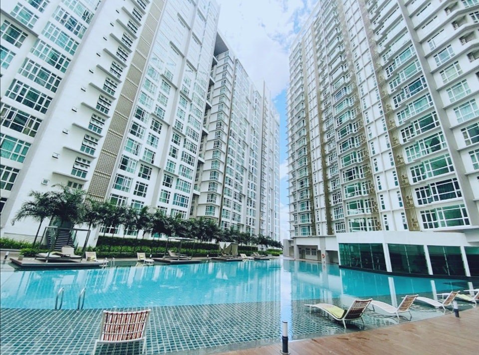 Central Residence at Suria Sungai Besi, KL - photo 2