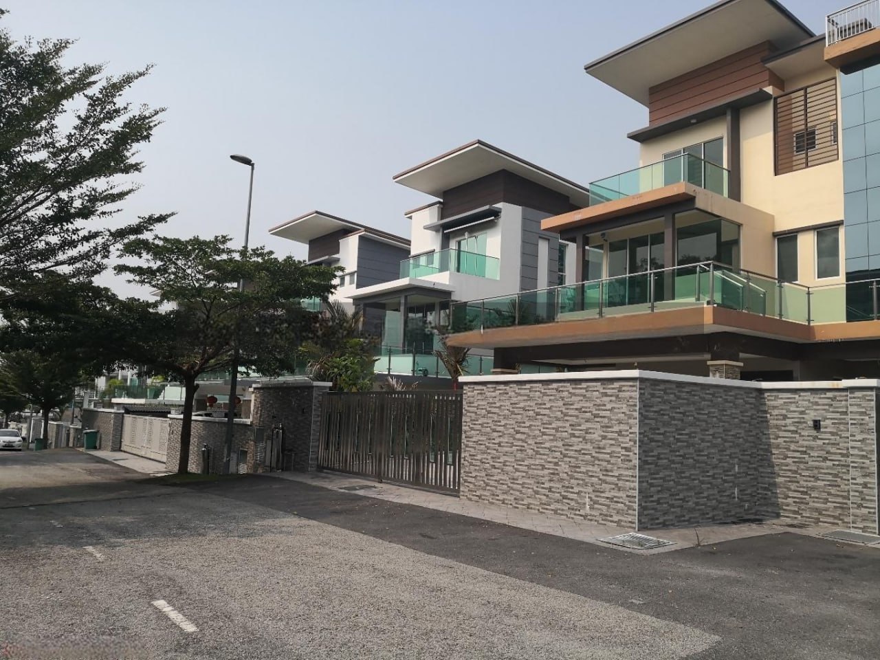 Laville at Taman Dutamas , Cheras Below Market - photo 3