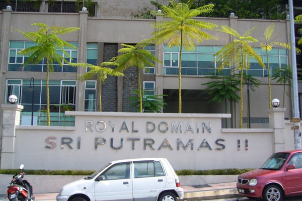 Royal Domain Sri Putramas 2,  Jalan Putramas,KL - photo 2