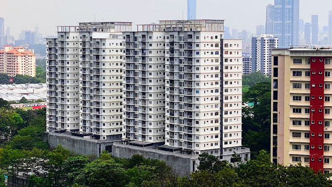 Astana Lumayan Condominium, Bandar Tun Razak, KL - photo 4