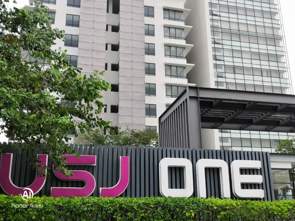 USJ One, You One at Subang USJ, Selangor - photo 3