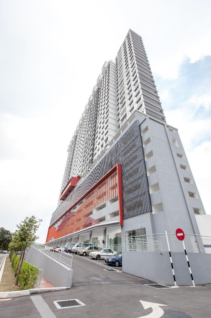Residensi The Edge, Subang Jaya Below Market - photo 2