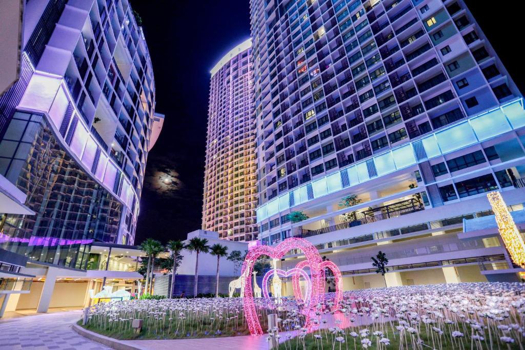 I-SOHO, I-City,Persiaran Multimedia,Shah Alam - photo 4