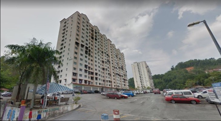 Selayang mulia Flat for sale below market price
